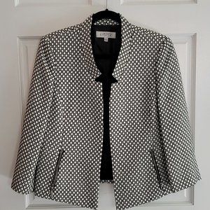 Kaspar Size 8P - B/W Blazer